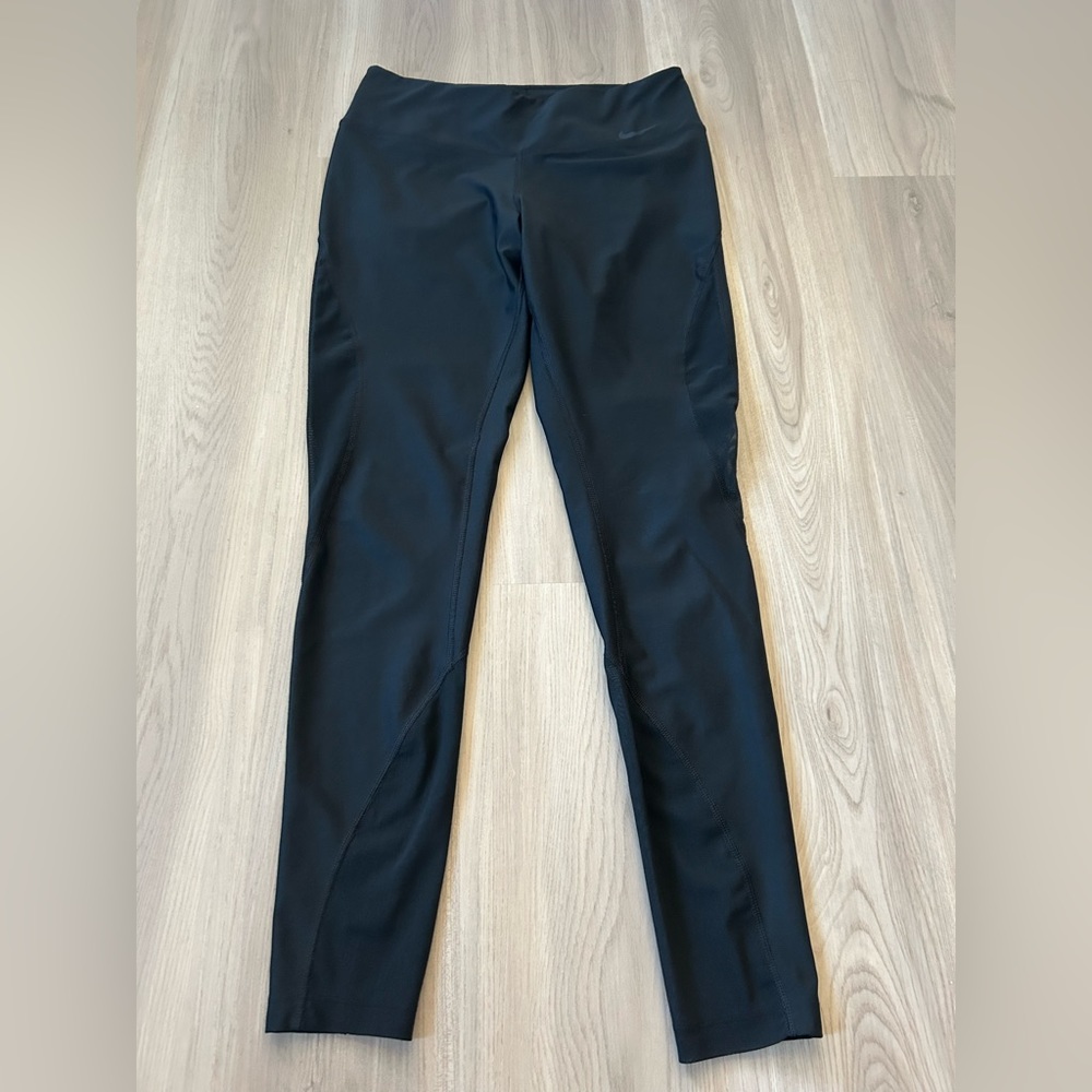 Nike leggings size M mesh black